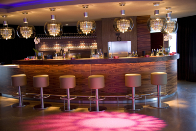 Mantis Roofgarden Bar